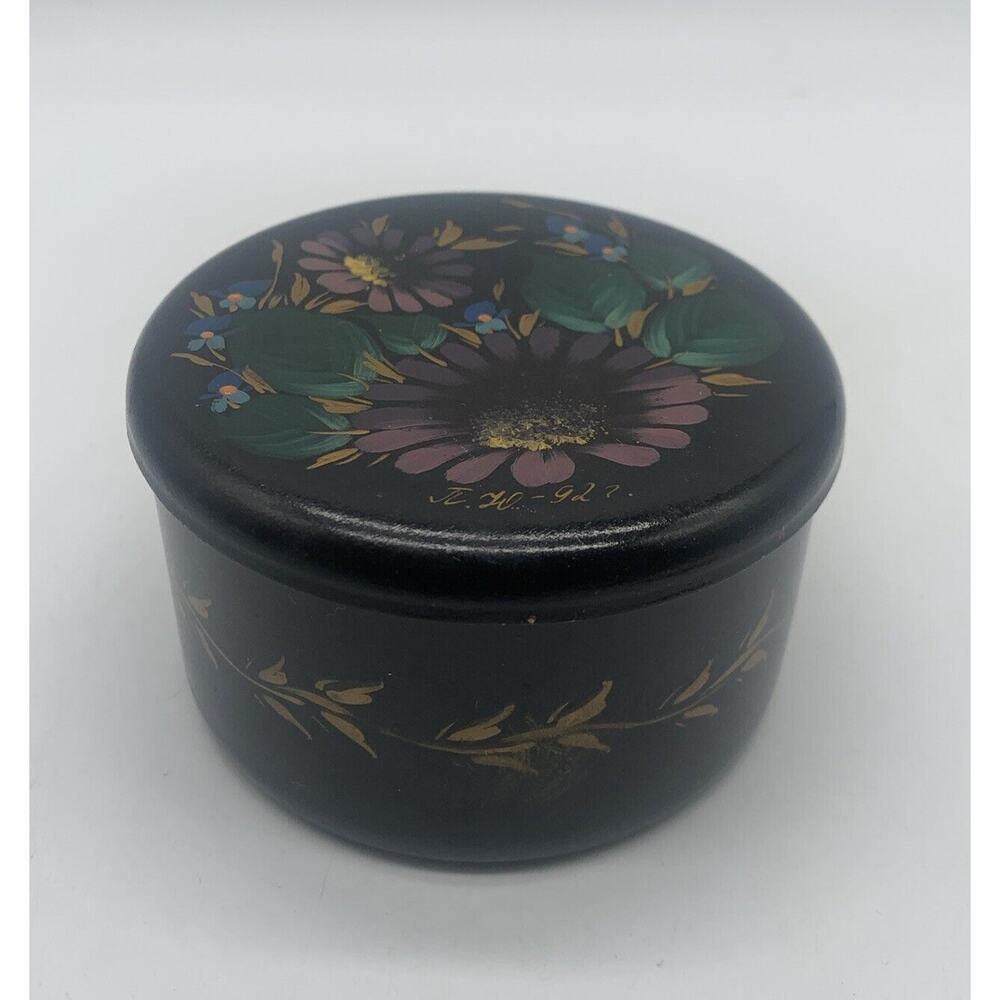 Vtg MCM Russian Handpainted Lacquered Floral Trinket Box Signed